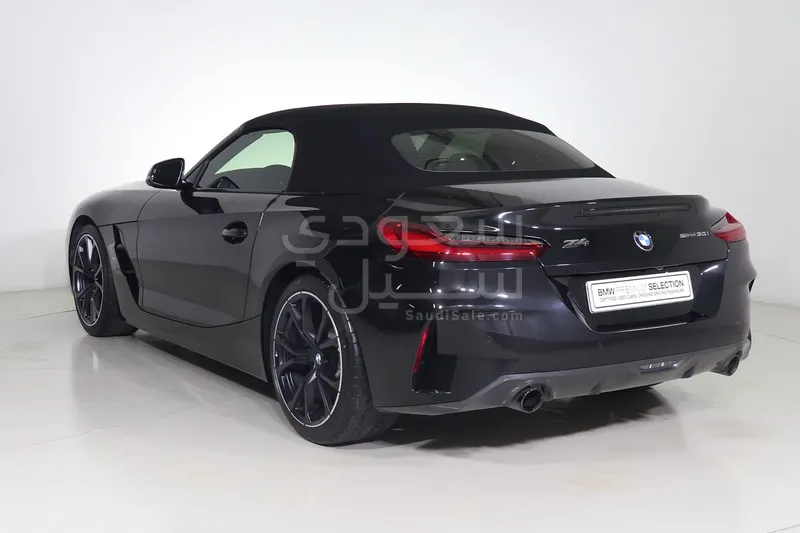 2025 بي ام دبليو الفئة زد 4