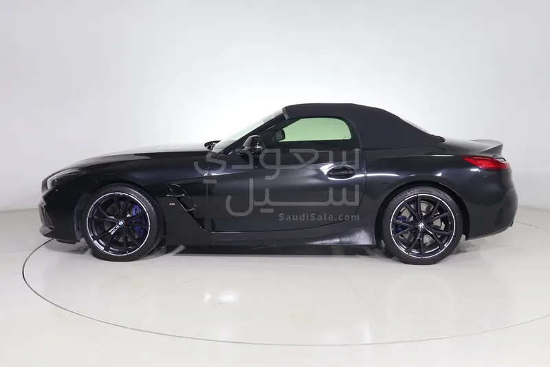 2025 بي ام دبليو الفئة زد 4