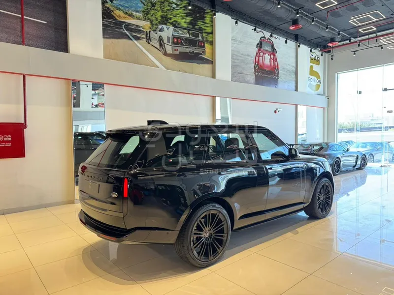 2022 لاند روفر رينج روفر اتش اس اي