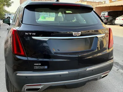 2021 كاديلاك اكس تي 5