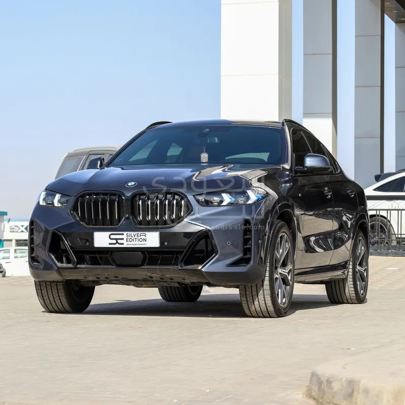 2023 بي ام دبليو الفئة اكس 6