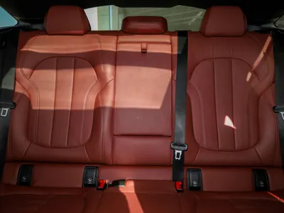 2023 بي ام دبليو الفئة اكس 6