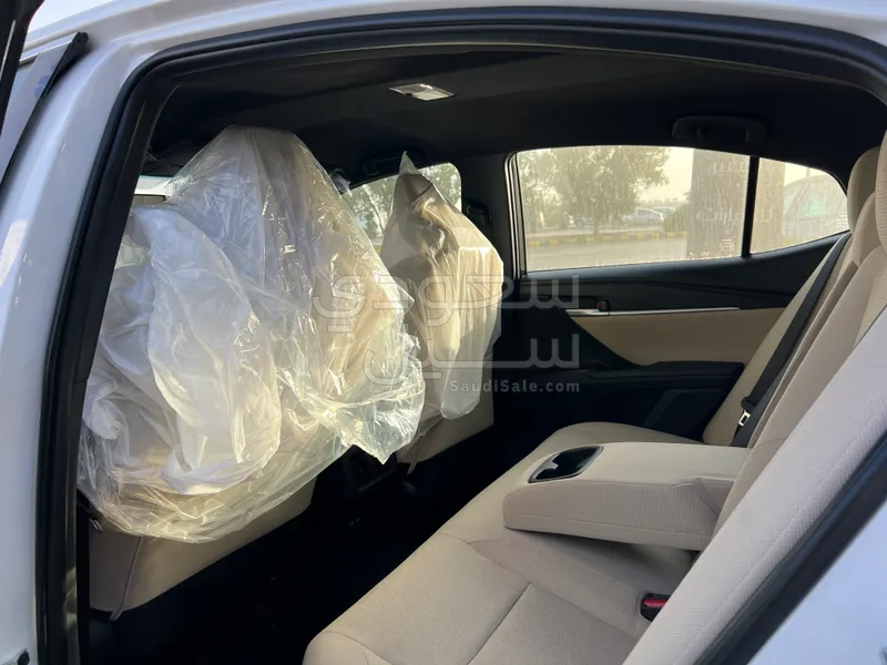 2025 تويوتا كامري