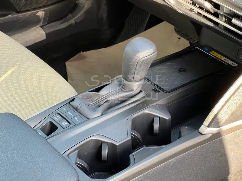 2025 تويوتا كامري