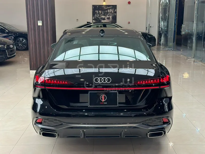 2026 اودي اي 6