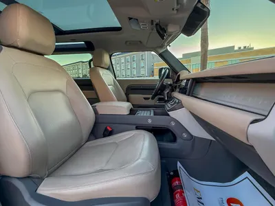 2023 لاند روفر ديفيندر اس اي