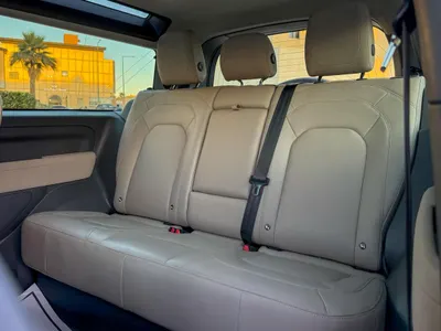 2023 لاند روفر ديفيندر اس اي