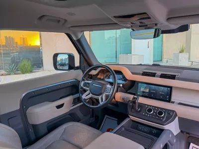 2023 لاند روفر ديفيندر اس اي