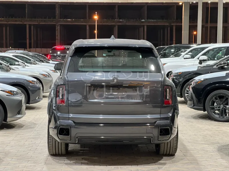 2025 رولز رويس كولينان