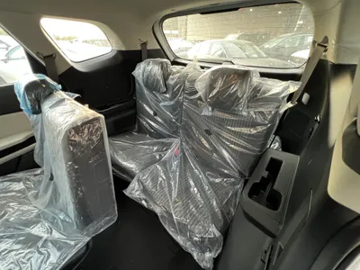 2025 كيا كارنز