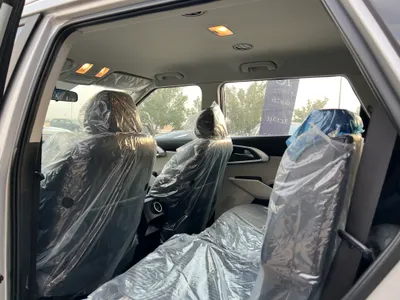 2025 كيا كارنز