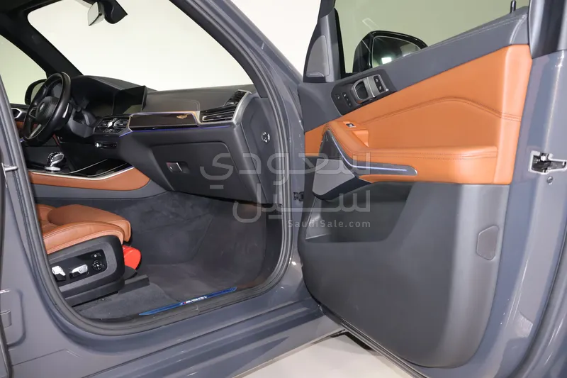 2022 بي ام دبليو الفئة اكس 5 إم50 أي