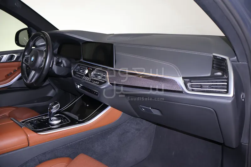 2022 بي ام دبليو الفئة اكس 5 إم50 أي