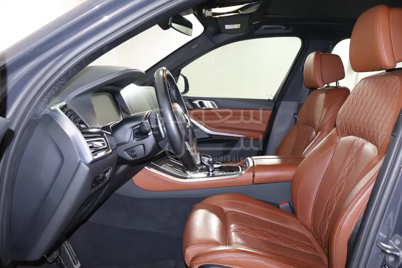 2022 بي ام دبليو الفئة اكس 5 إم50 أي