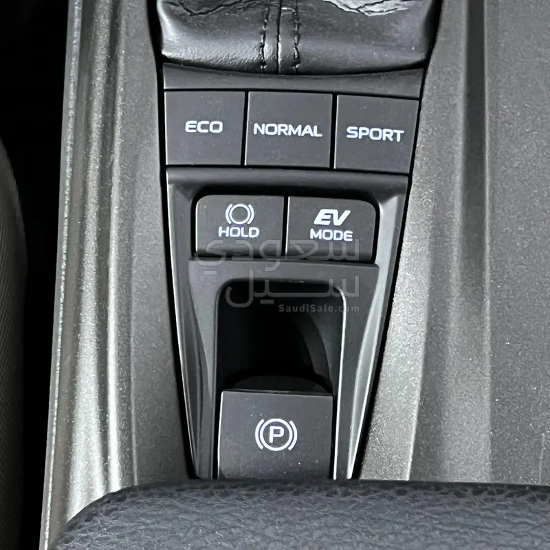 2025 تويوتا كامري