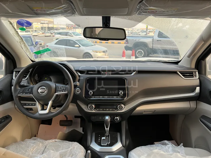 2024 نيسان اكستيرا تايتينيوم