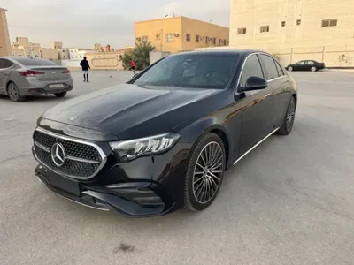 2025 مرسيدس - بنز إي 200