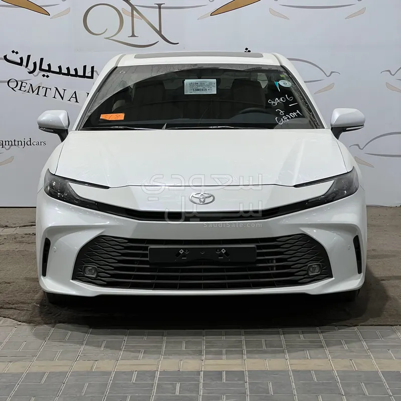 2025 تويوتا كامري