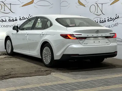 2025 تويوتا كامري