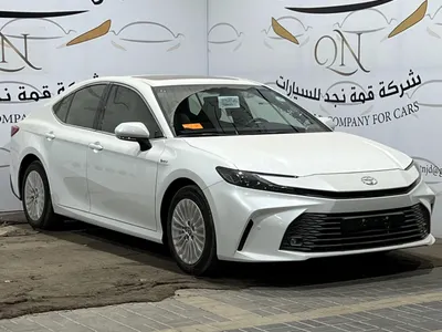 2025 تويوتا كامري