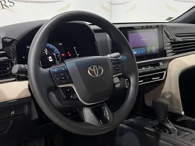 2025 تويوتا كامري