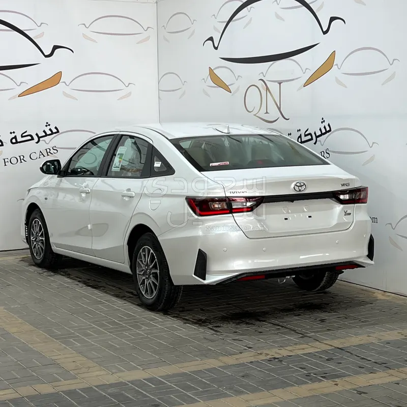 2025 تويوتا ياريس