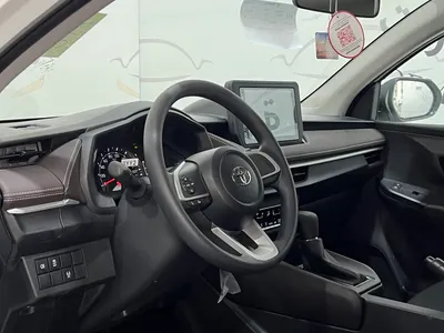 2025 تويوتا ياريس