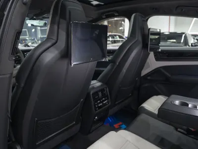 2025 بورش كايين كوبيه جي تي اس