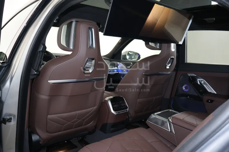 2026 بي ام دبليو الفئة السابعة 760أي