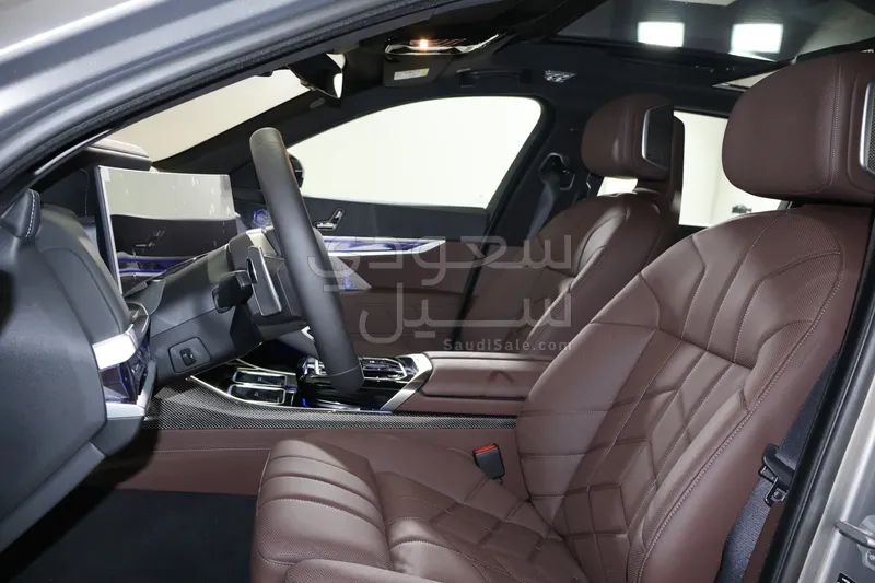 2026 بي ام دبليو الفئة السابعة 760أي