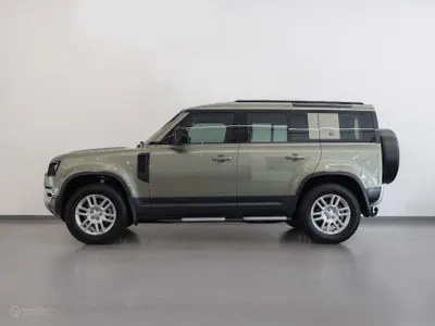 2022 لاند روفر ديفيندر 110