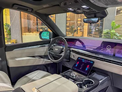 2025 كاديلاك اسكاليد