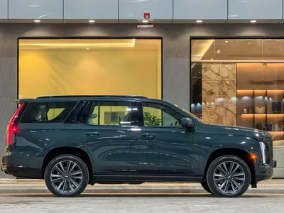 2025 كاديلاك اسكاليد