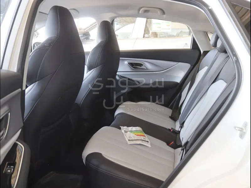 2025 بايك يو 5 بلس