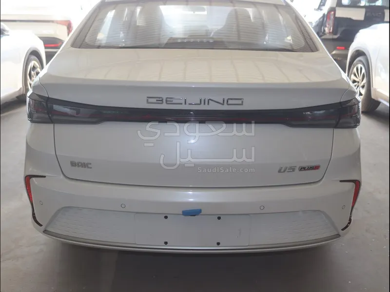 2025 بايك يو 5 بلس