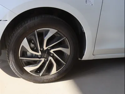 2025 بايك يو 5 بلس