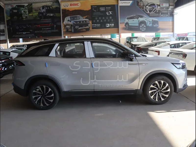 2025 بايك اكس 7 تي 280