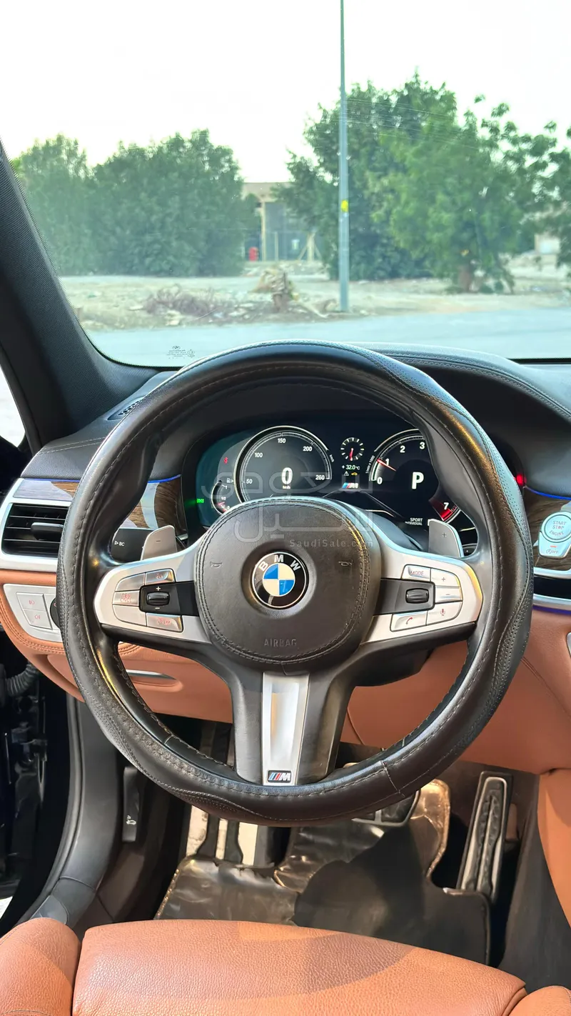 2019 بي ام دبليو الفئة السابعة 730 إل أي