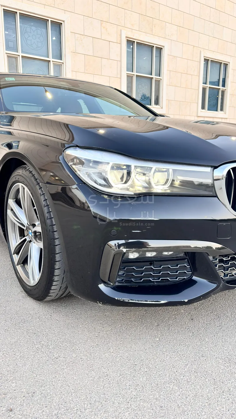 2019 بي ام دبليو الفئة السابعة 730 إل أي