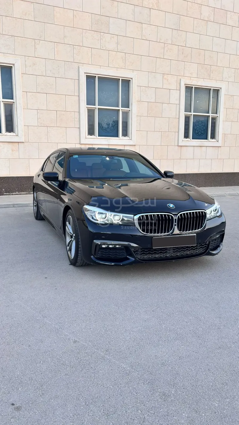 2019 بي ام دبليو الفئة السابعة 730 إل أي