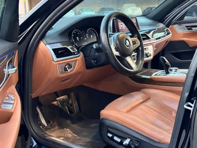 2019 بي ام دبليو الفئة السابعة 730 إل أي