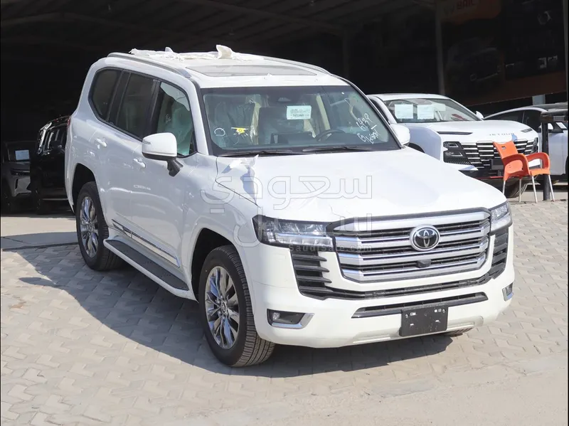 2026 تويوتا لاند كروزر جي اكس ار