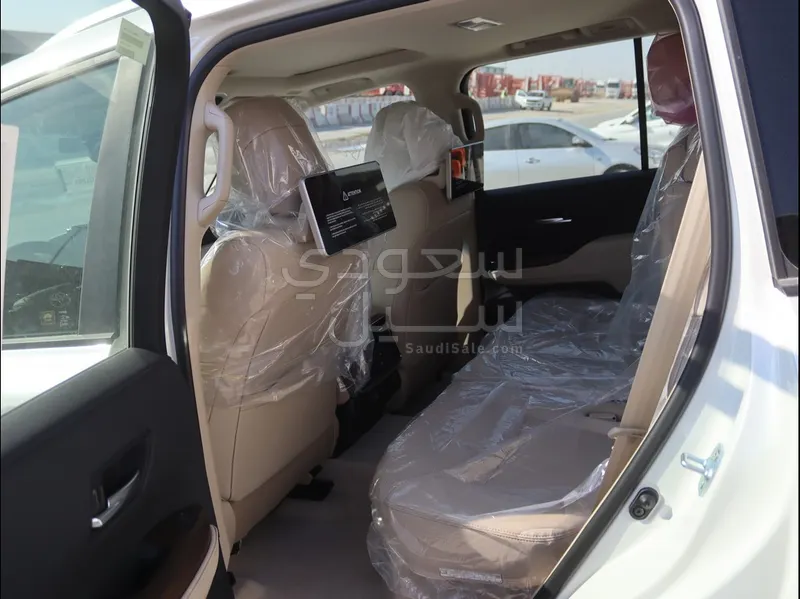 2026 تويوتا لاند كروزر جي اكس ار