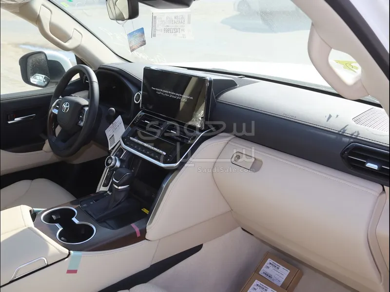 2026 تويوتا لاند كروزر جي اكس ار