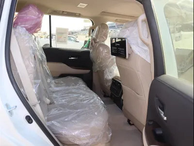 2026 تويوتا لاند كروزر جي اكس ار