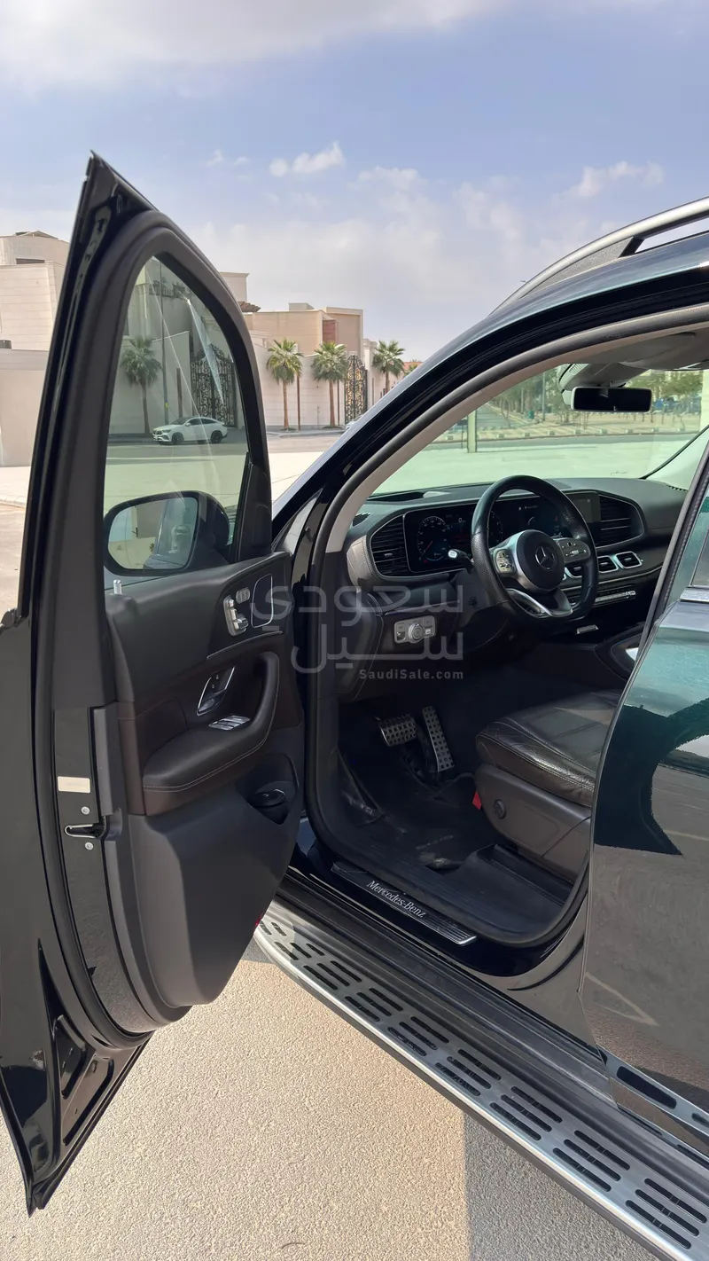 2020 مرسيدس - بنز جي إل إس 450
