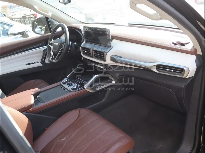 2025 ماكسيوس دي 90