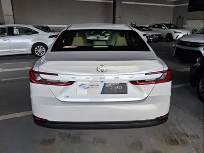 2026 تويوتا كامري ال اي