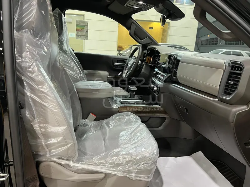 2026 جي ام سي سييرا اليفيشن