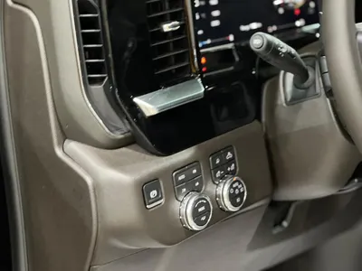 2026 جي ام سي سييرا اليفيشن